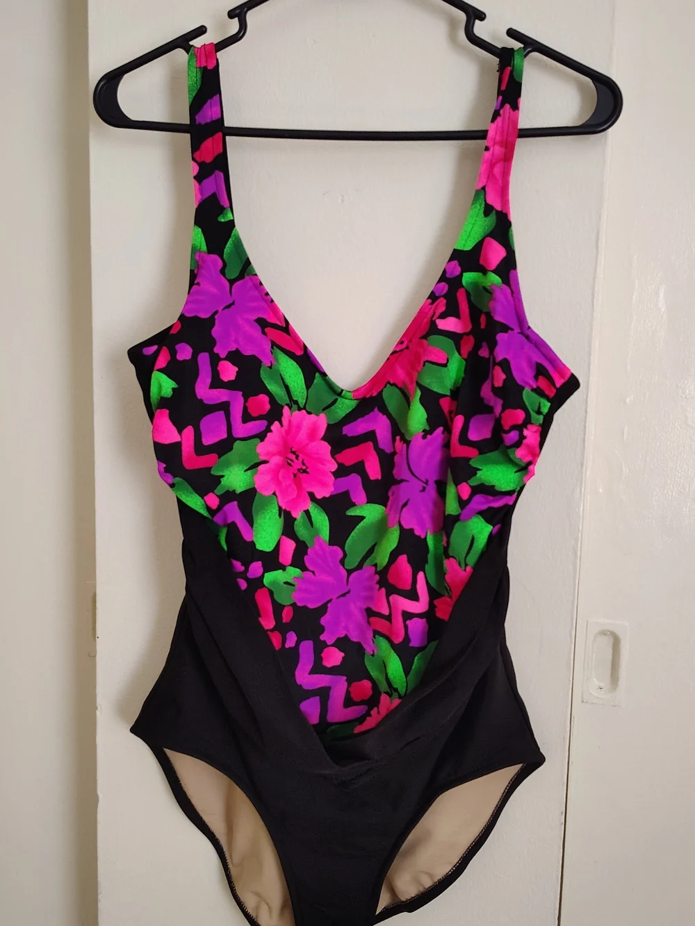 The Slimsuit Women's Bathing Suit Vintage Size 16 Floral And Black